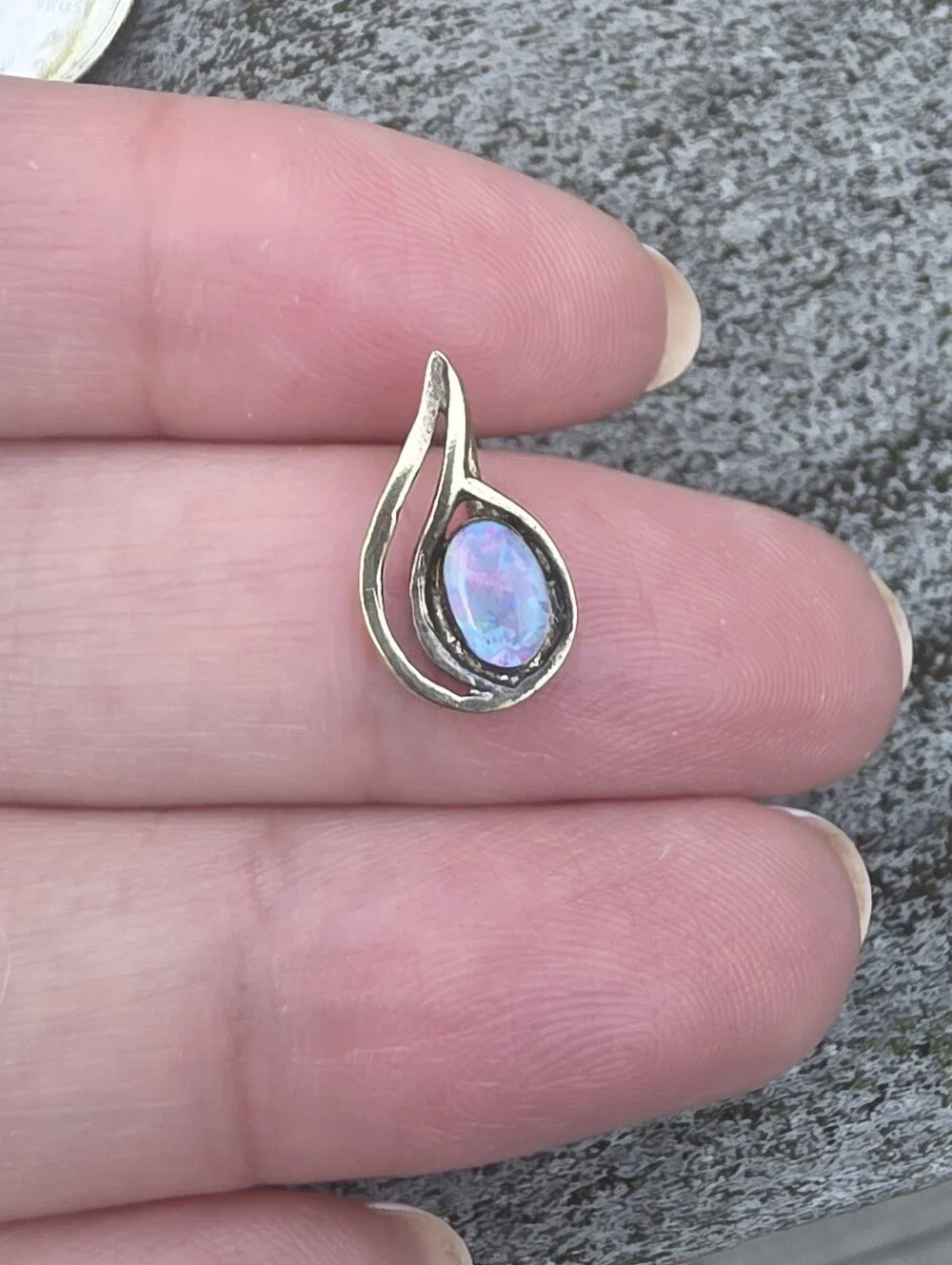 925 Gold Toned Opal Teardrop Pendant in Iridescent Blue